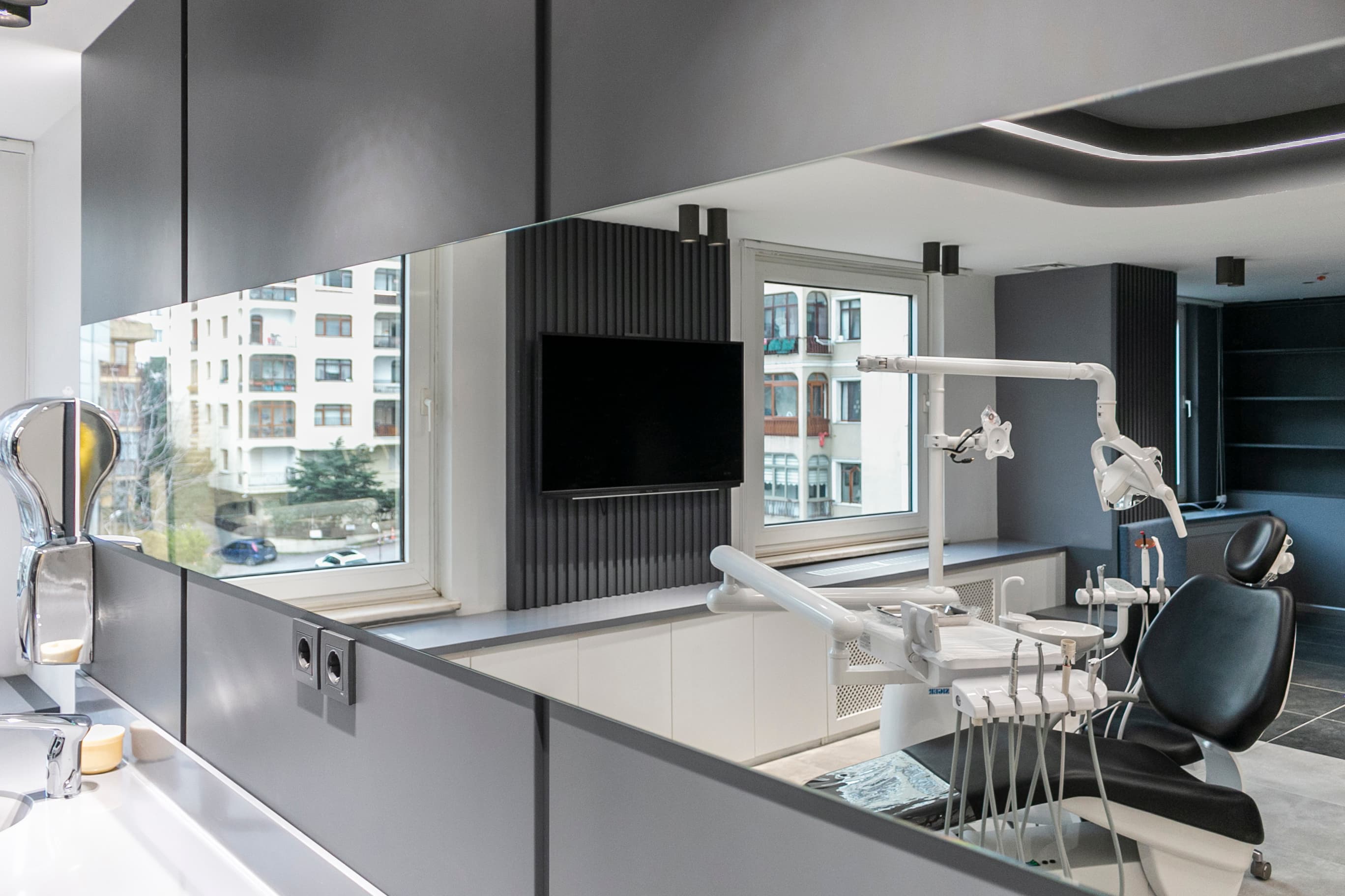 Fulya Dental Clinic Advanced Equipment